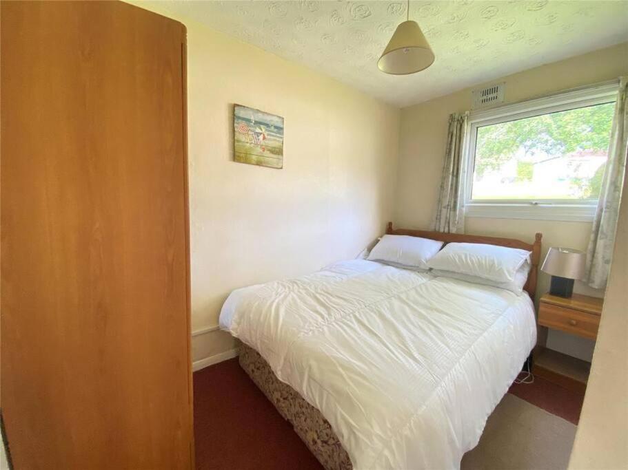 15 The Drive, Penstowe Park, Kilkhampton, Bude, Cornwall Chalet